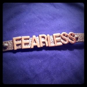 BCBGeneration FEARLESS bracelet
